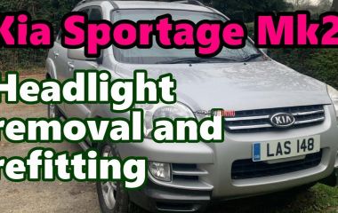 Замена ламп Kia Sportage 2: Как заменить лампочки габарита и ближнего света