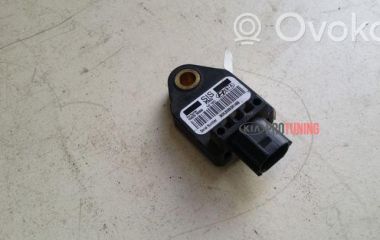 Где находятся датчики подушек безопасности и датчик удара на Киа Рио 3