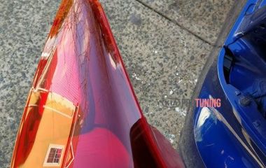 Как снять задний фонарь Киа Рио 4: Подробная инструкция по разборке и замене фары