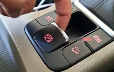 Как правильно снять ручник на Kia Sportage с автоматической коробкой передач