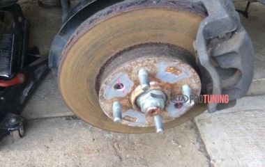 Как снять двигатель Киа Рио (2 и 3): пошаговое руководство и советы