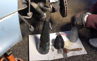 Замена пыльника на Киа Рио: Пошаговое руководство по замене пыльника наружного ШРУСа