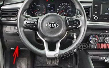 Где находятся предохранители и реле в Kia Rio 4: прикуриватель, бензонасос, фары и стартер