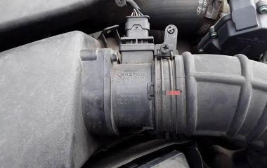 Где находится ДМРВ на Киа Рио 3: полное руководство по датчику ДМРВ