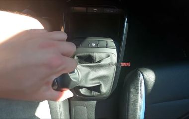 Как включить заднюю передачу на Kia Rio: пошаговая инструкция для механики