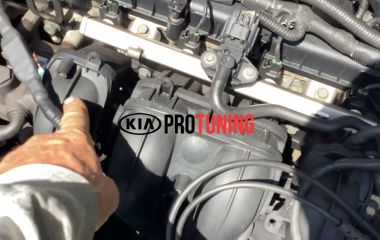 P2004 Kia: Код ошибки и расшифровка управления впускным коллектором застрявшего в открытом положении (ряд 1)